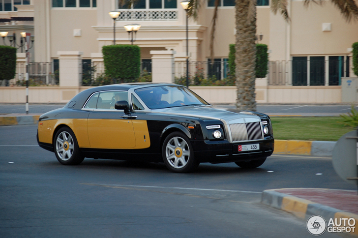 Spotted: unique Rolls-Royce Phantom Coupe Baniyas Gold & Baniyas Black